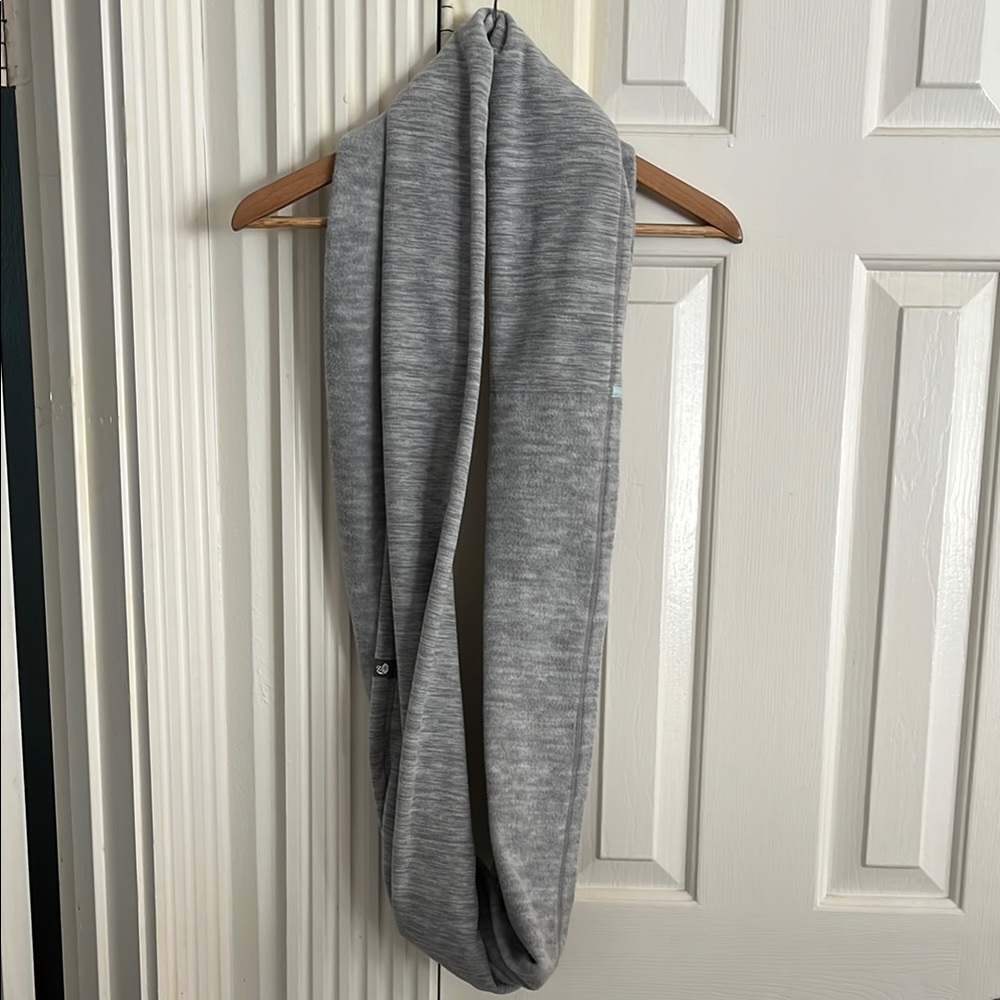 Mountain Hardware Fleece Infinity Scarf